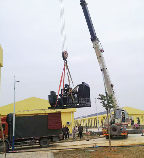 100kw柴油發(fā)電機可以一起混用兩種防凍液嗎？